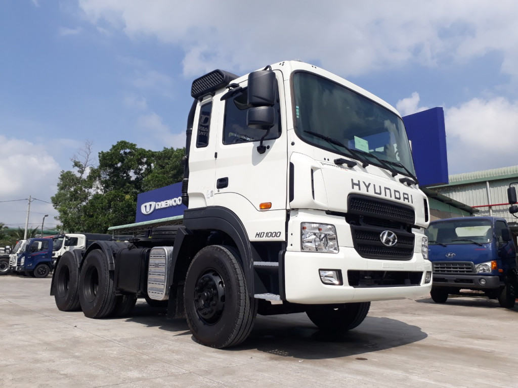 đầu-kéo-hyundai-hd1000.jpg